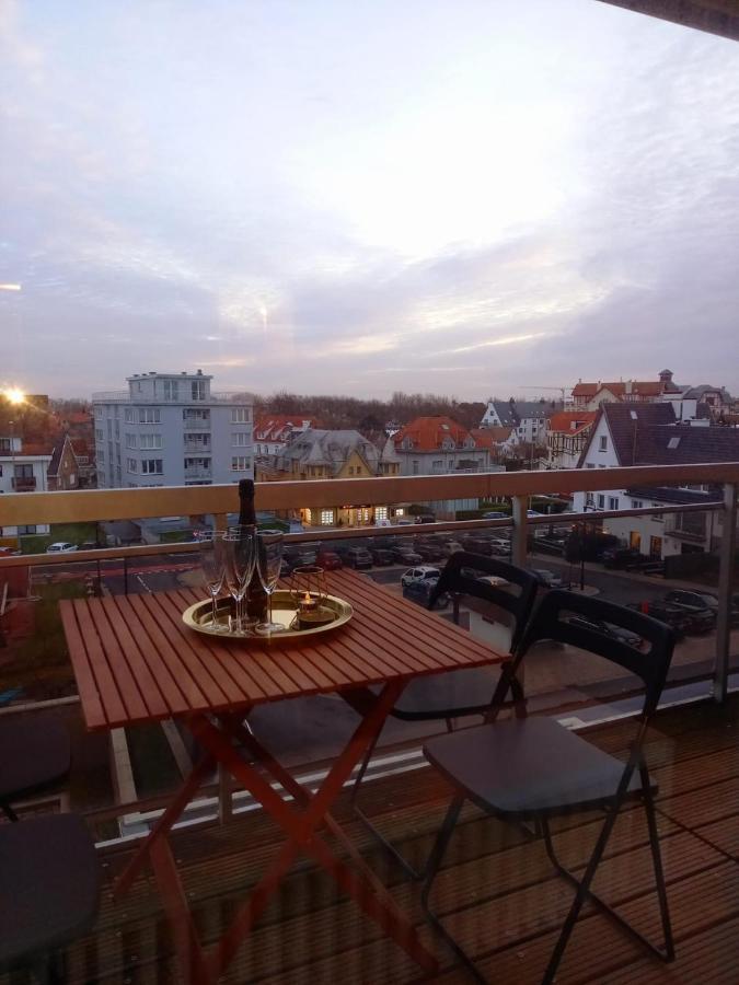 Relax @The Beach De Haan Exterior photo